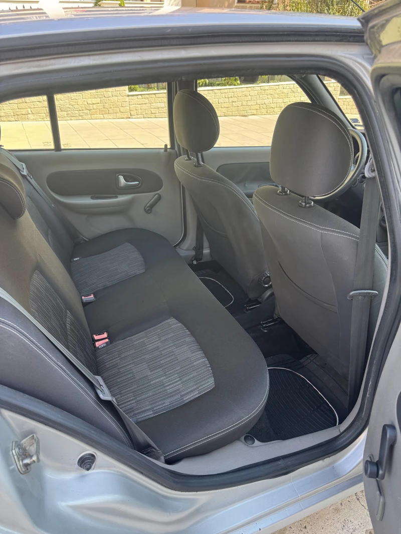 Renault Symbol 1, 6 I, снимка 13 - Автомобили и джипове - 51702303