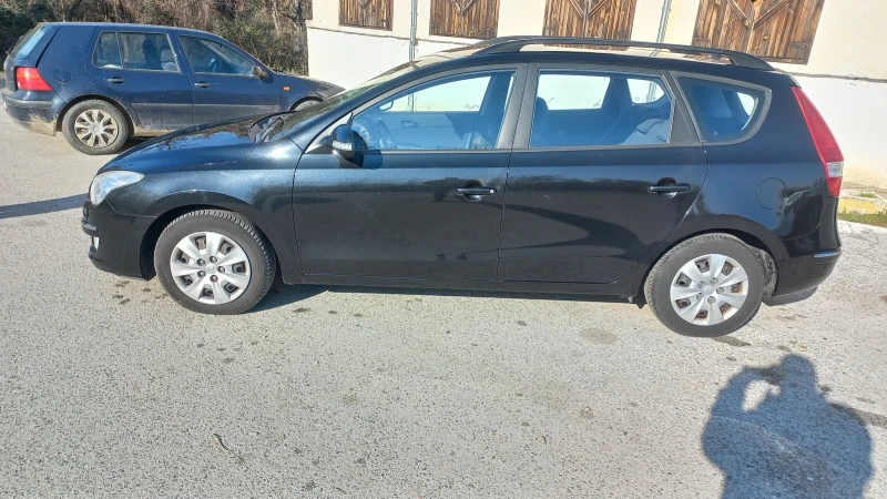Hyundai I30, снимка 4 - Автомобили и джипове - 52760103