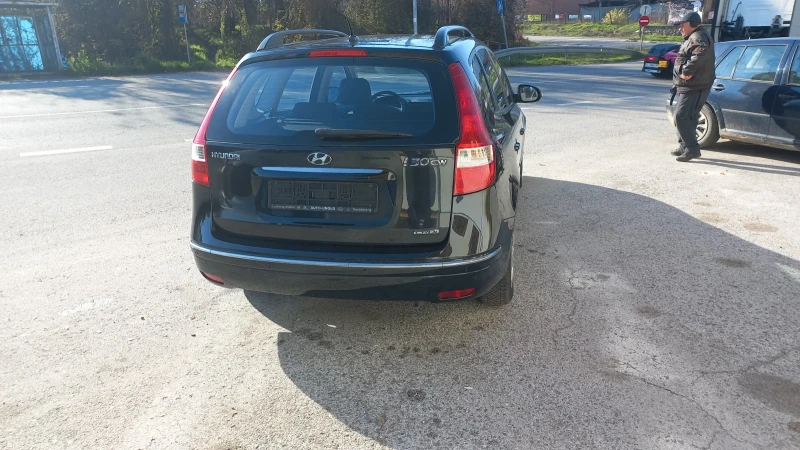 Hyundai I30, снимка 6 - Автомобили и джипове - 52760103