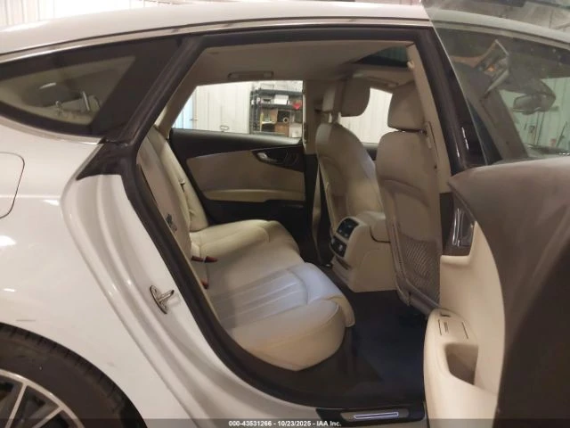 Audi A7 * CARFAX *    | Mobile.bg   12