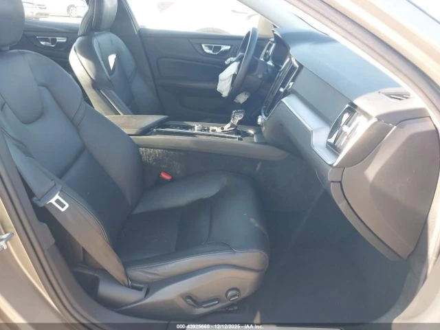 Volvo S60 T5 MOMENTUM | Mobile.bg � ����������� 12