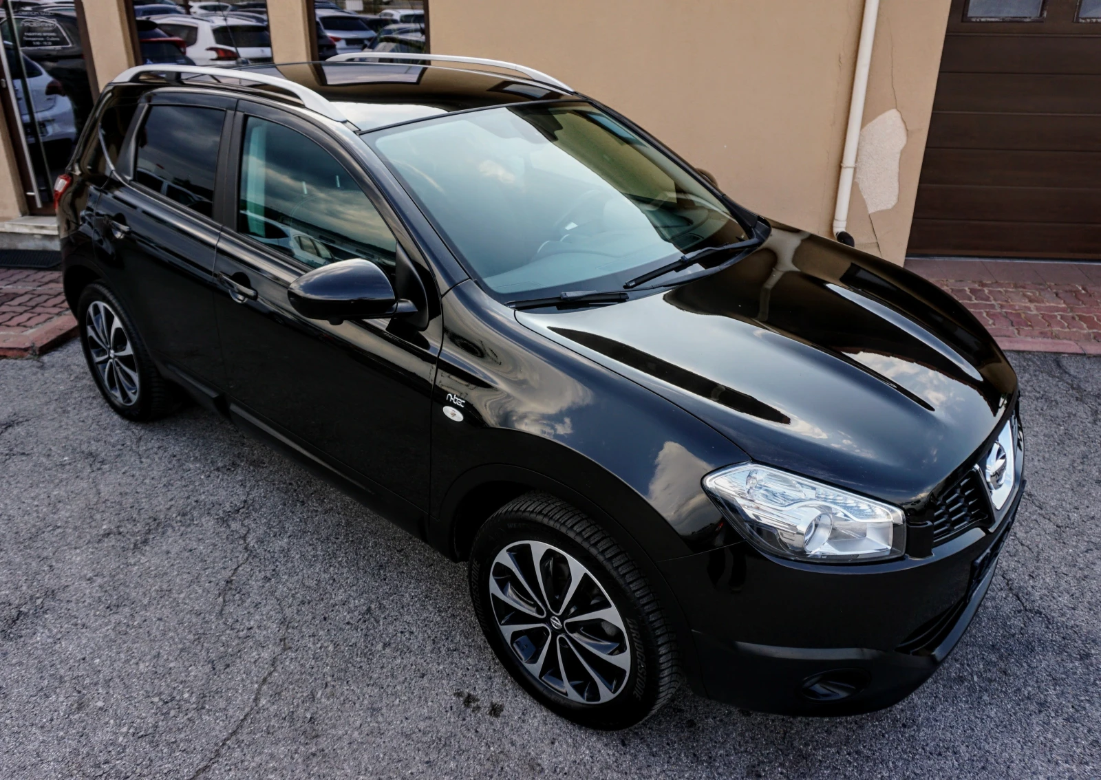 Nissan Qashqai 1.6i GPL 16V N-TEC, снимка 1