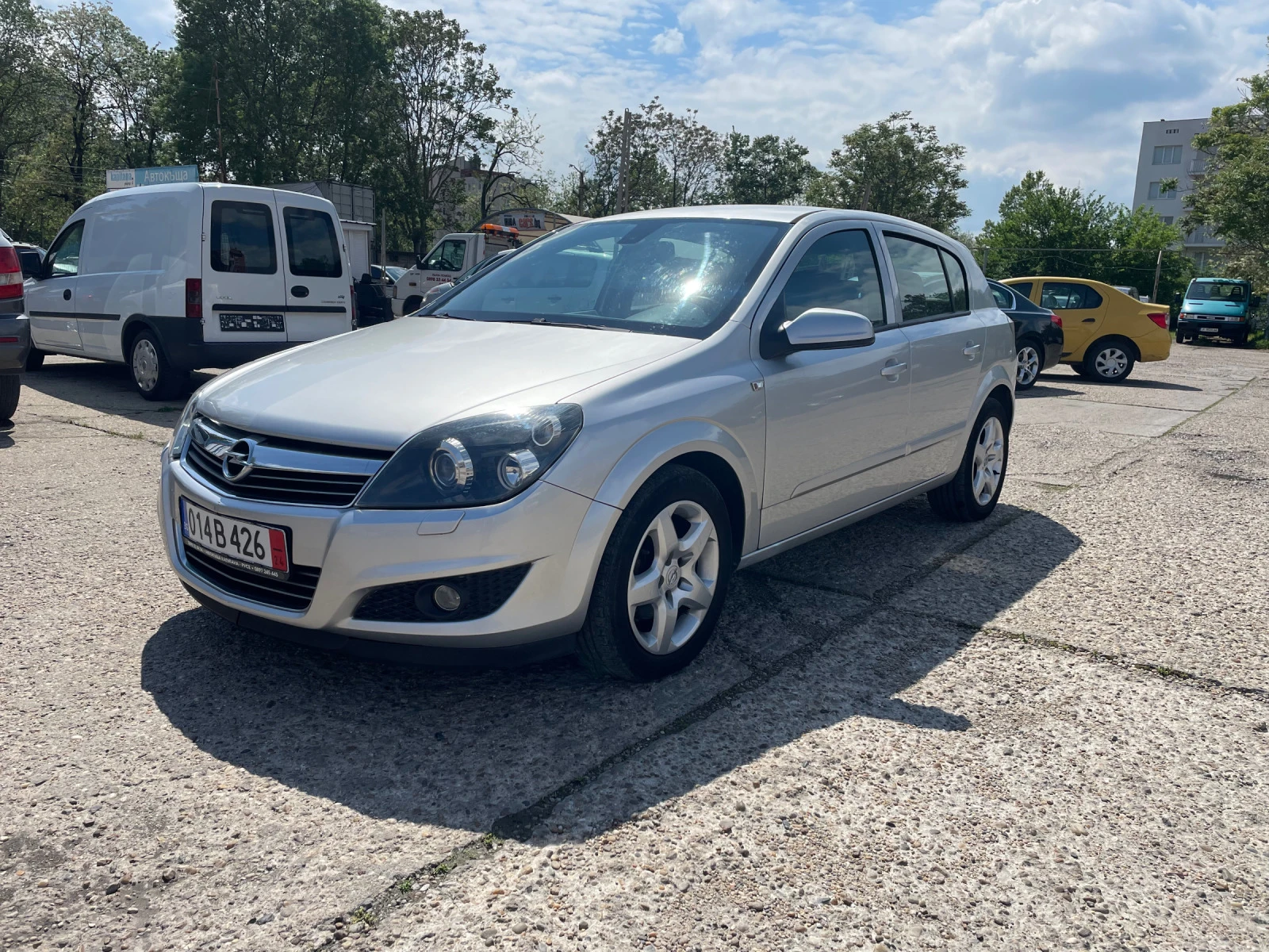 Opel Astra 1.6 бензин 115кс КАТО НОВА - изображение 2