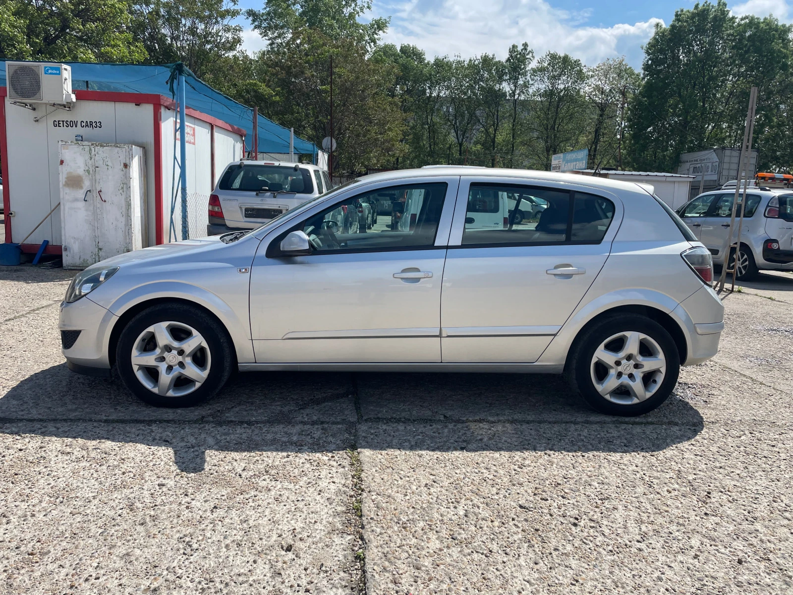 Opel Astra 1.6 бензин 115кс КАТО НОВА - изображение 3