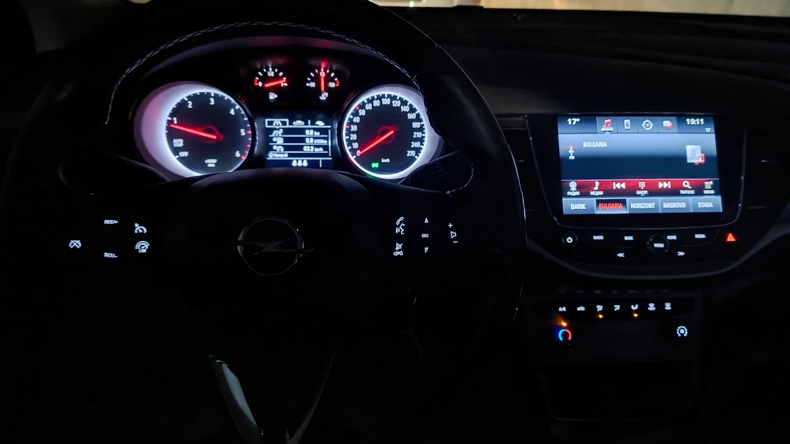 Opel Astra 1.6 Disel 110 hp Italy | Mobile.bg — изображение 12