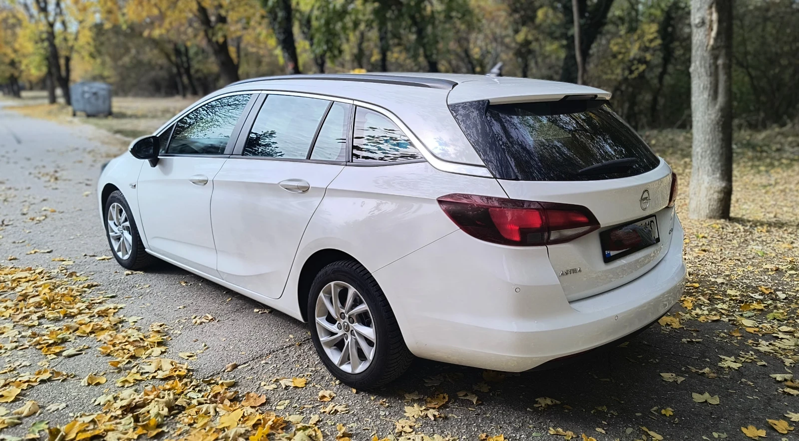 Opel Astra 1.6 Disel 110 hp Italy - изображение 4