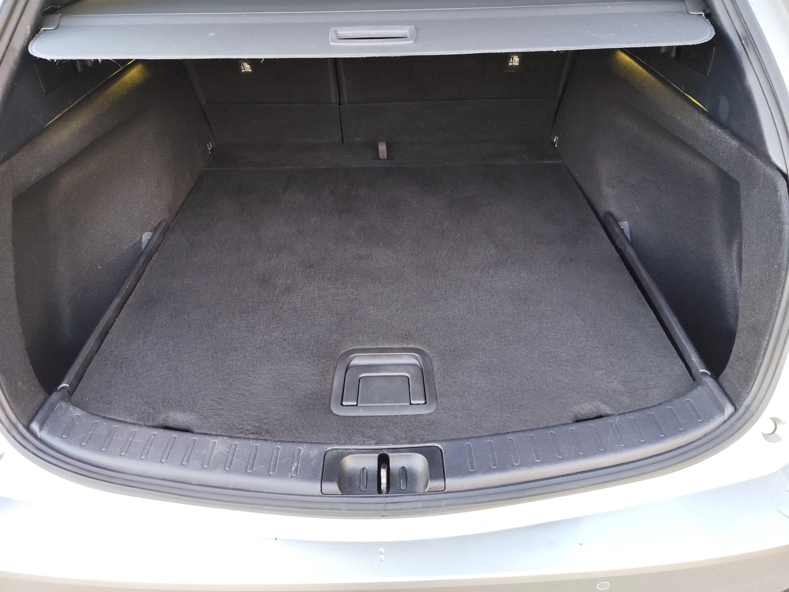 Suzuki Swace 1, 8 HYBRID  | Mobile.bg   12