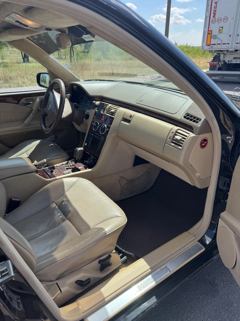 Mercedes-Benz E 320 | Mobile.bg � ����������� 12