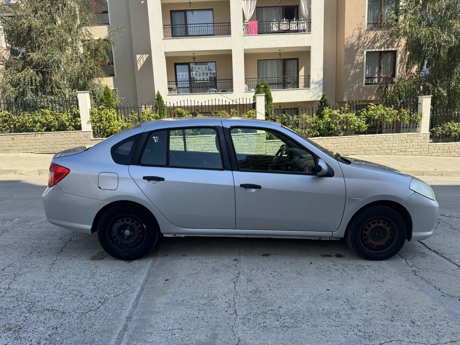 Renault Symbol 1, 6 I - изображение 6