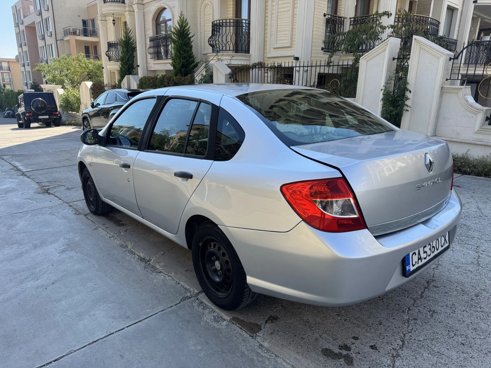 Renault Symbol 1, 6 I - изображение 4