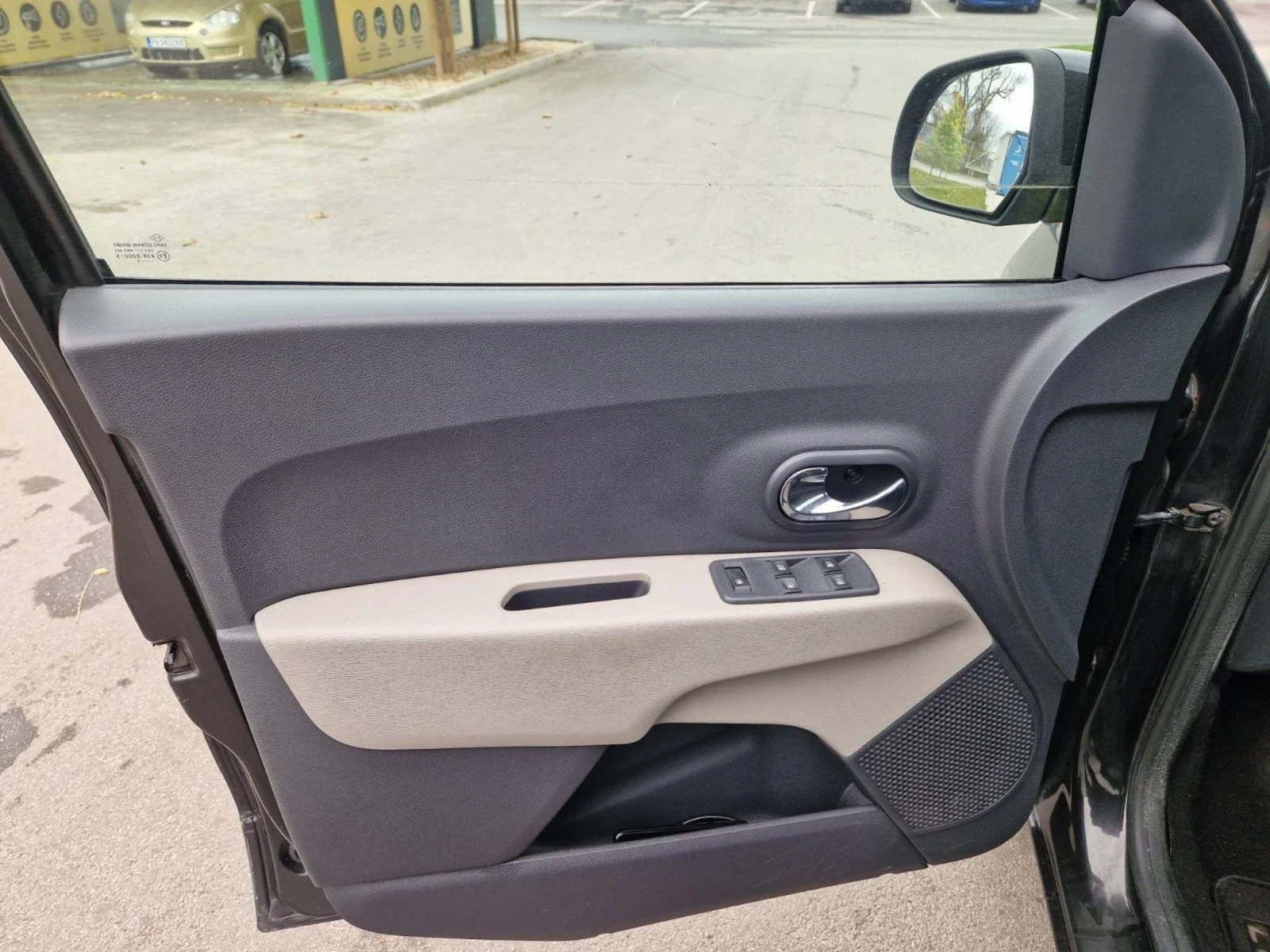 Dacia Lodgy 1.5 / 90 . .   | Mobile.bg   9