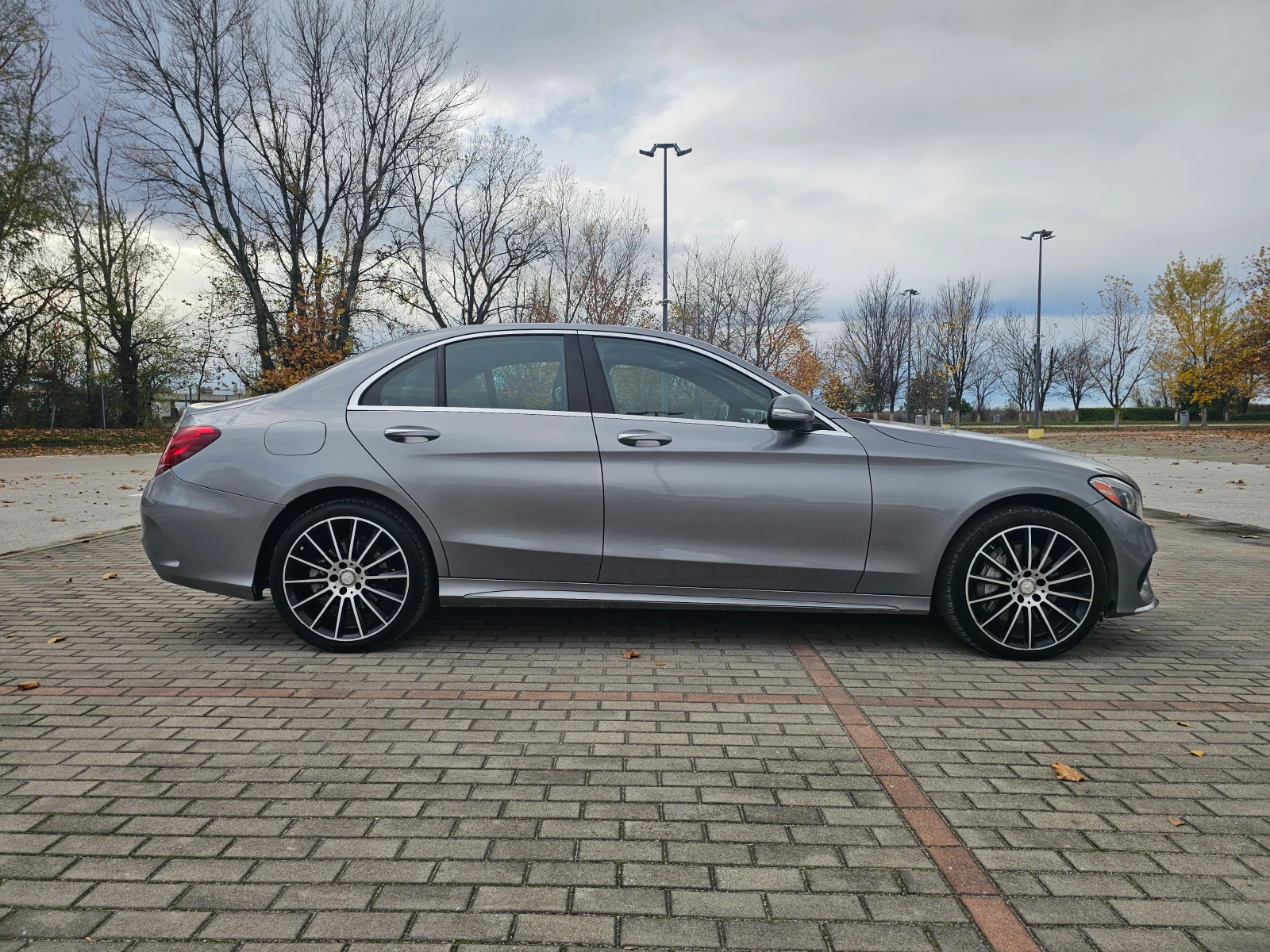 Mercedes-Benz C 300  - изображение 5