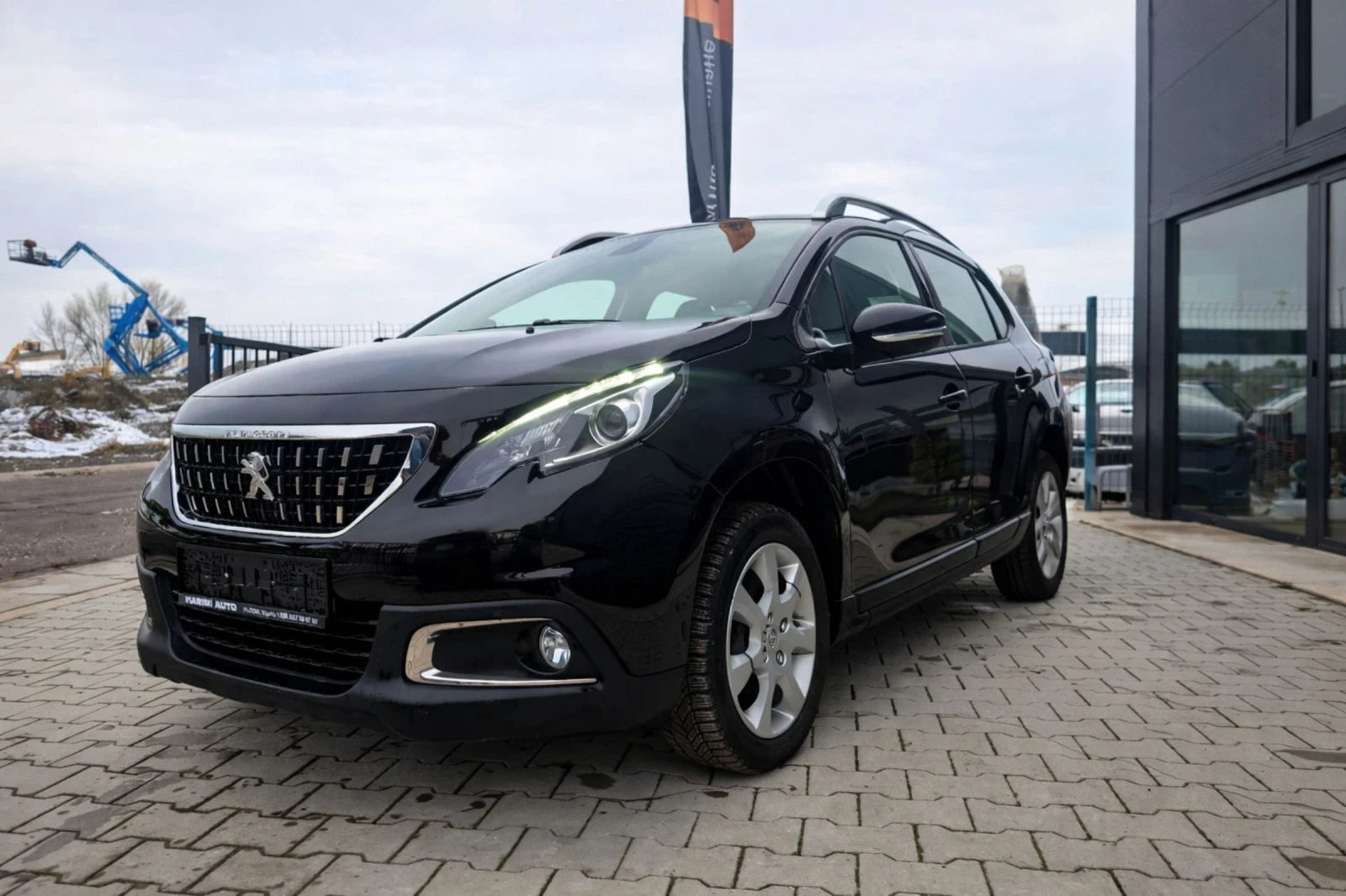 Peugeot 2008 1.2i* * faceLift* * 105.xkm EURO6 | Mobile.bg � ����������� 1