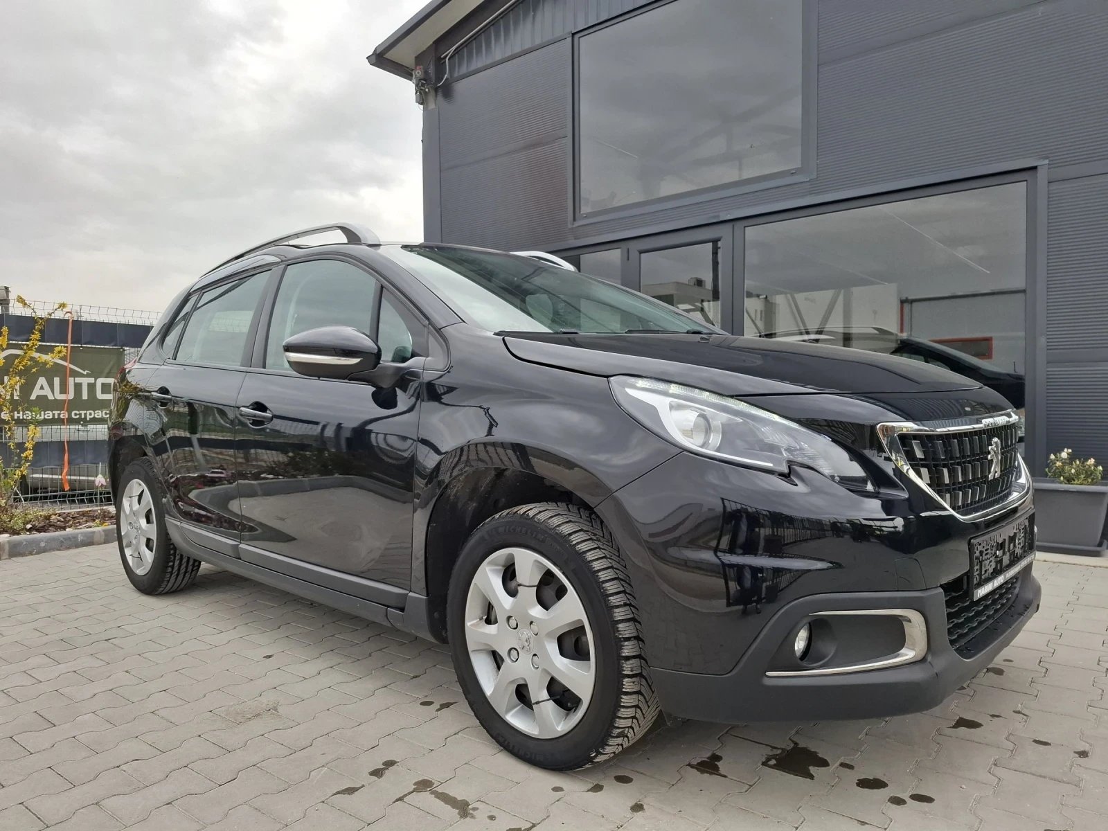 Peugeot 2008 1.2i* TOP* faceLift* * 105.xkm EURO6 | Mobile.bg � ����������� 7
