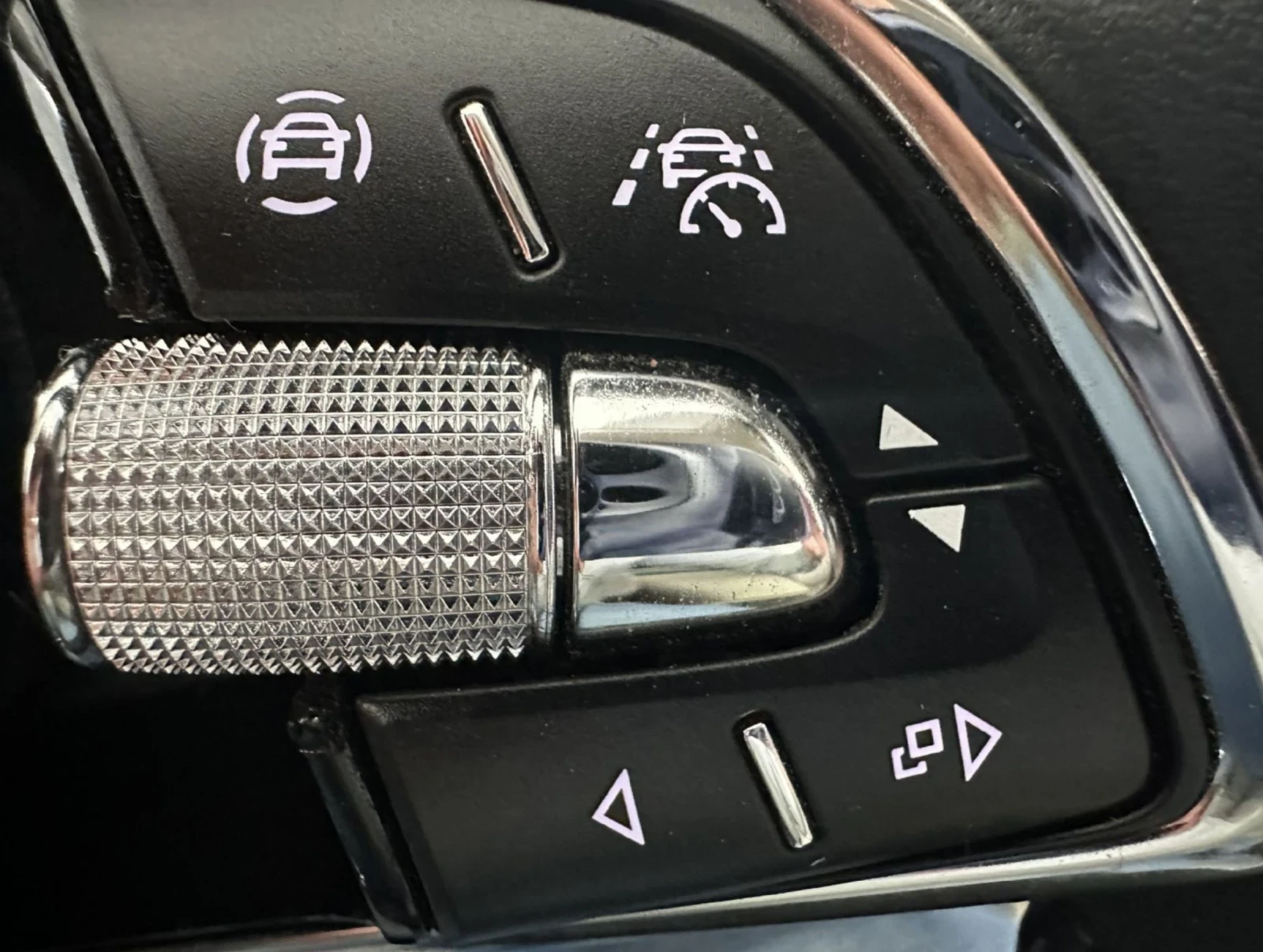 Skoda Superb 1.4 TSI HEV.PLUG-IN HYBRID.KAMERA.LED.NAVI, снимка 9 - Автомобили и джипове - 53832865