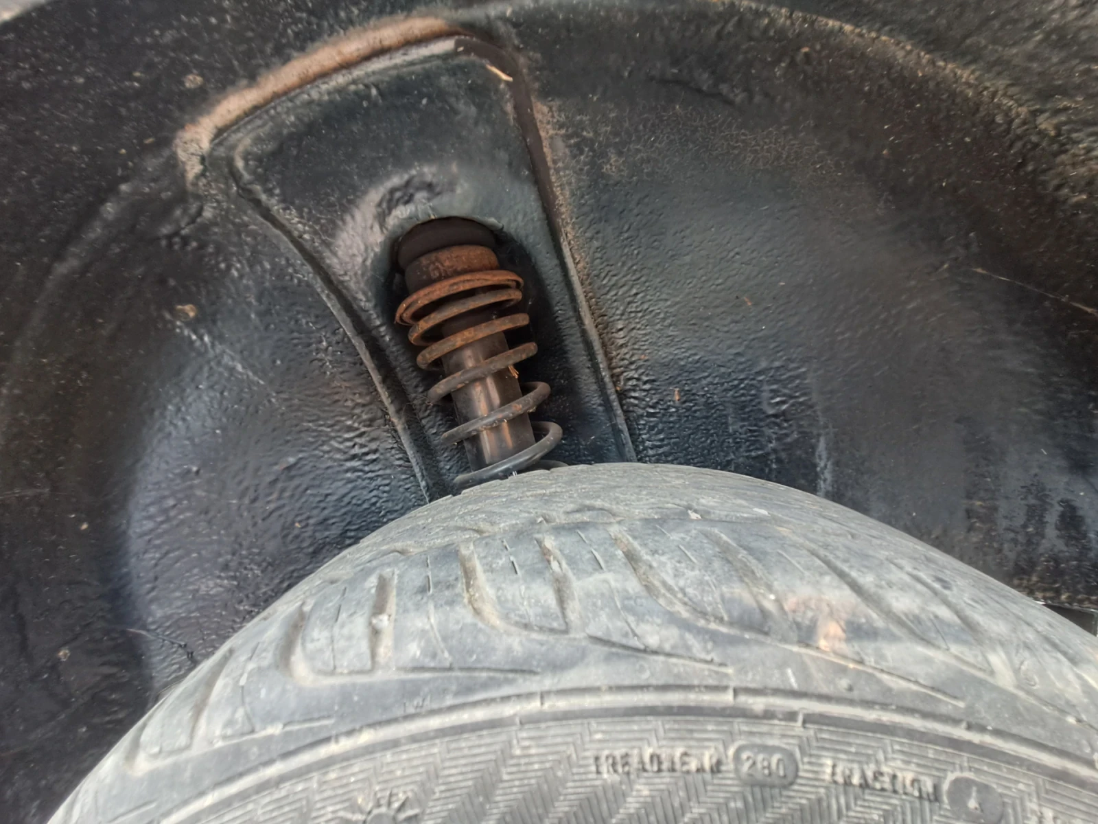 VW Scirocco 1.8 GT2, снимка 16 - Автомобили и джипове - 53878347