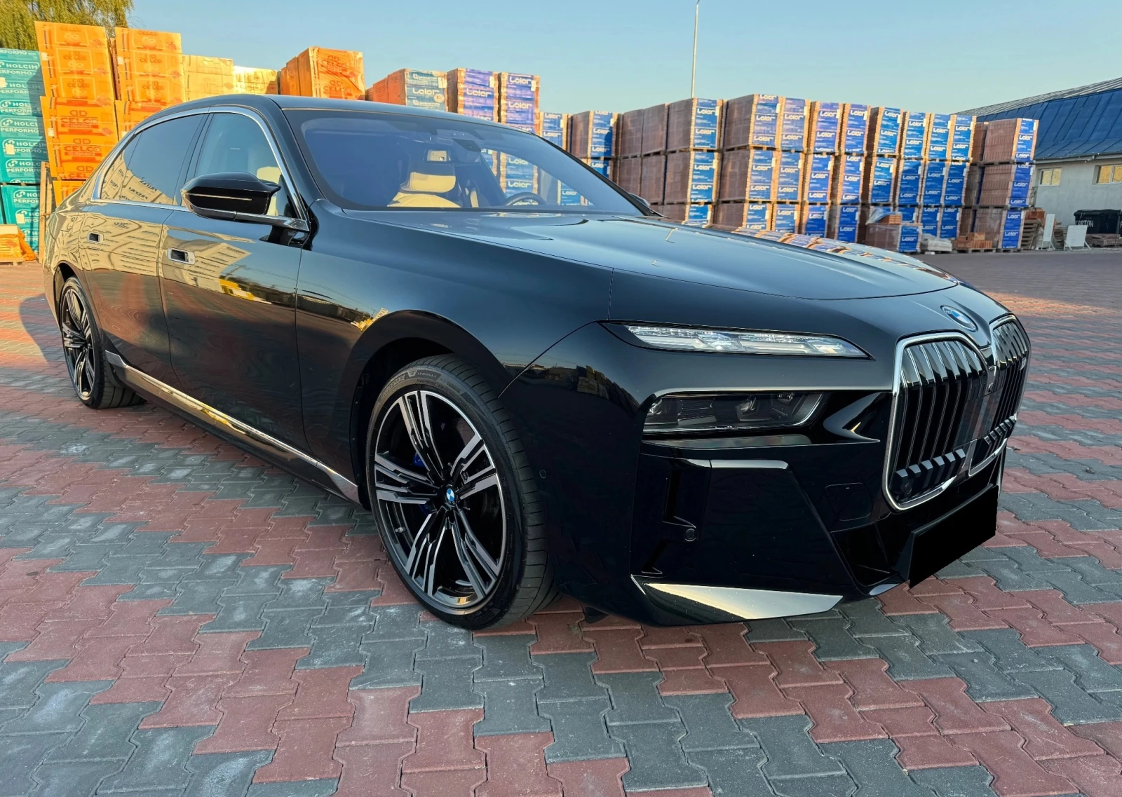 BMW 760 xDrive M-Sport