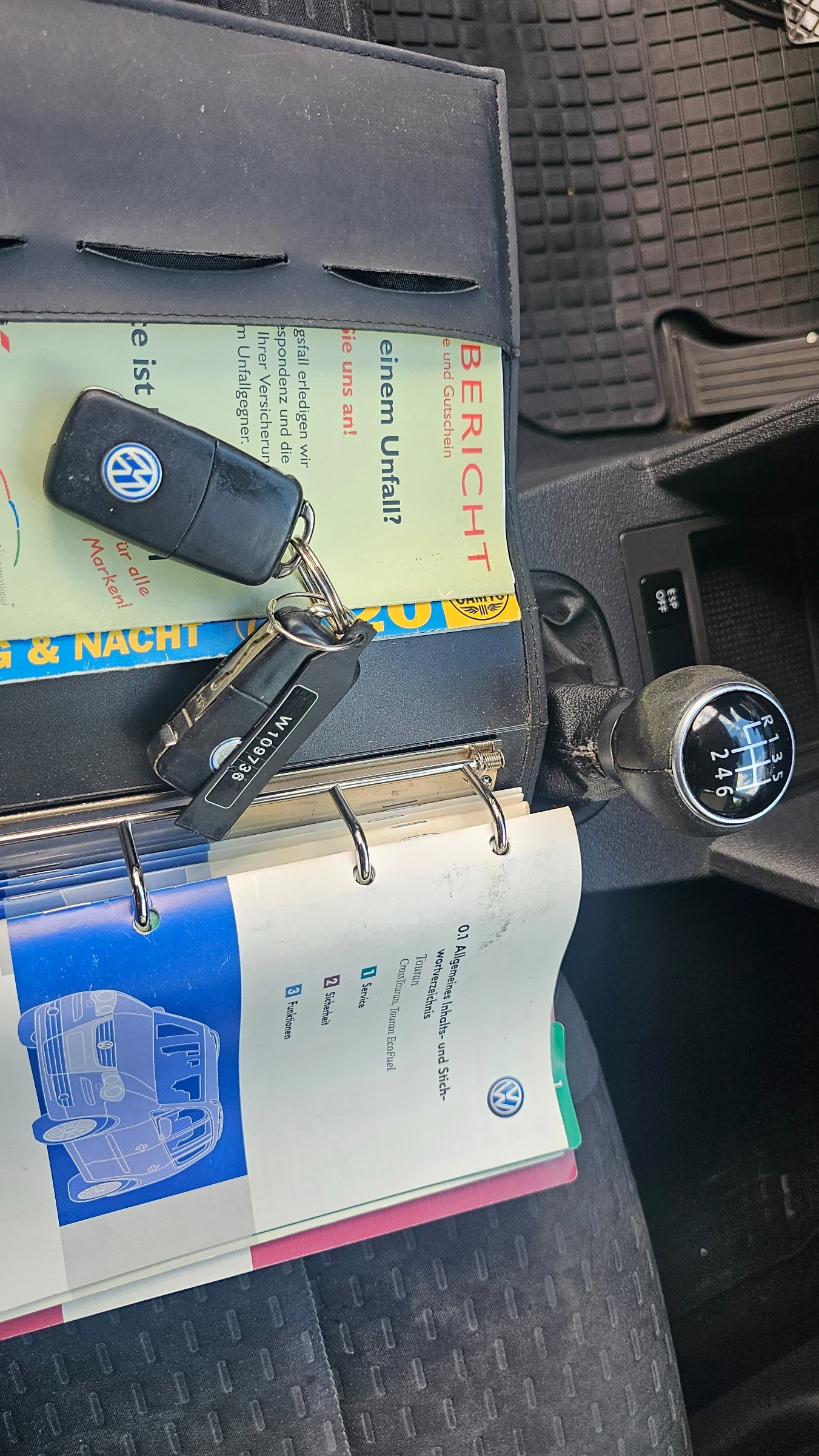 VW Touran 1.9TDI 105hp FACE, снимка 14 - Автомобили и джипове - 55300114