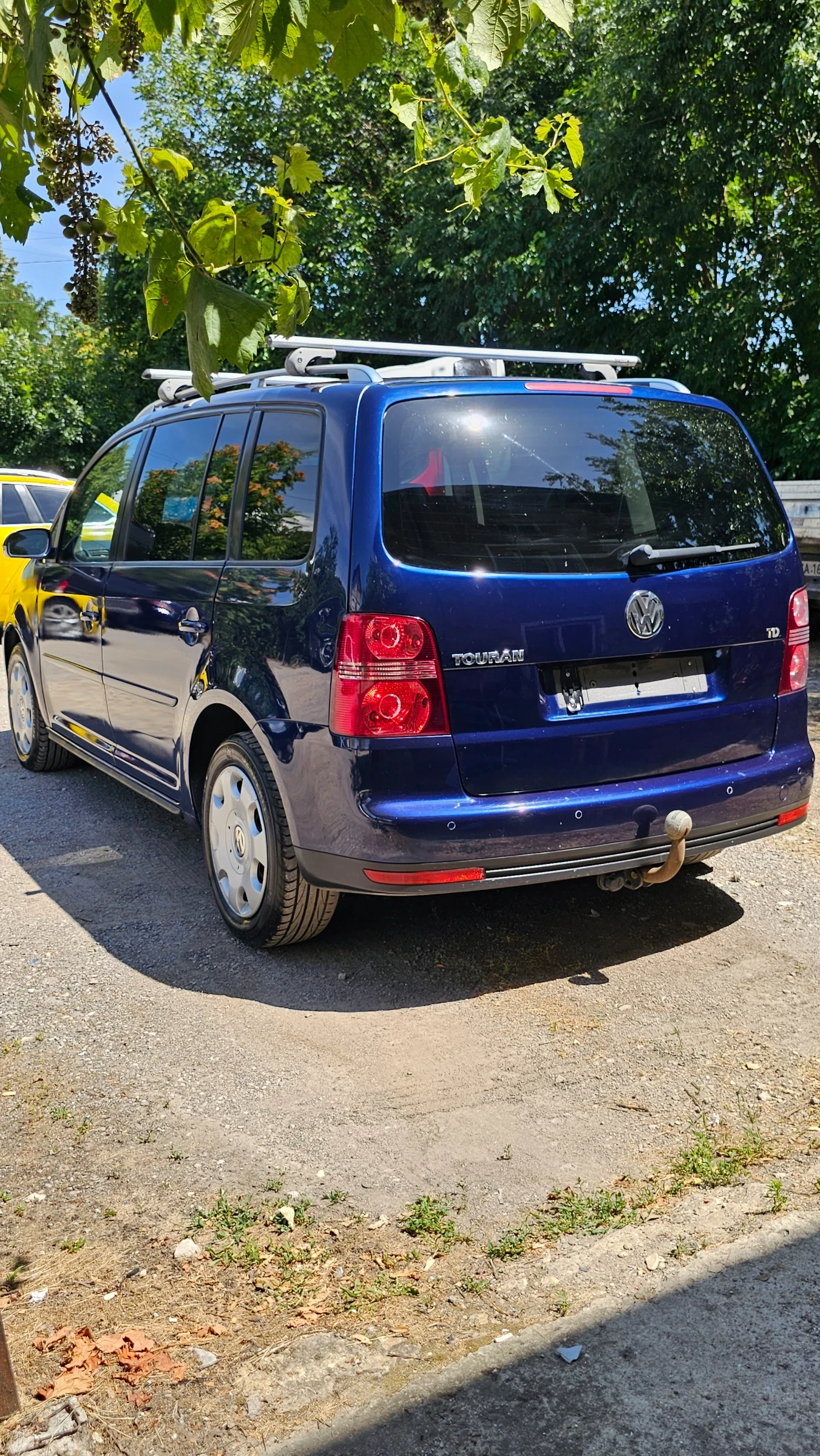 VW Touran 1.9TDI 105hp FACE, снимка 3 - Автомобили и джипове - 55300114