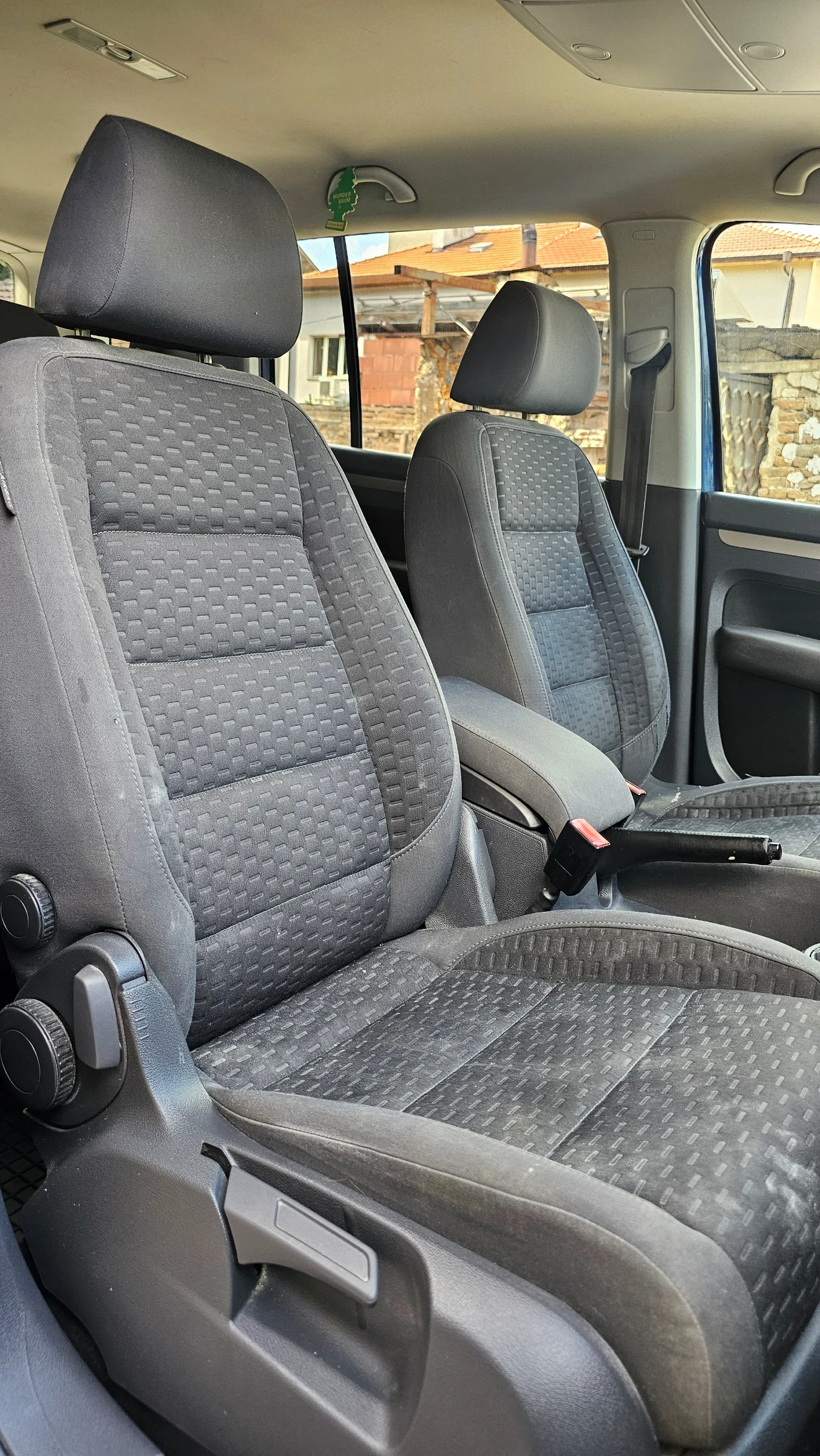 VW Touran 1.9TDI 105hp FACE, снимка 12 - Автомобили и джипове - 55300114