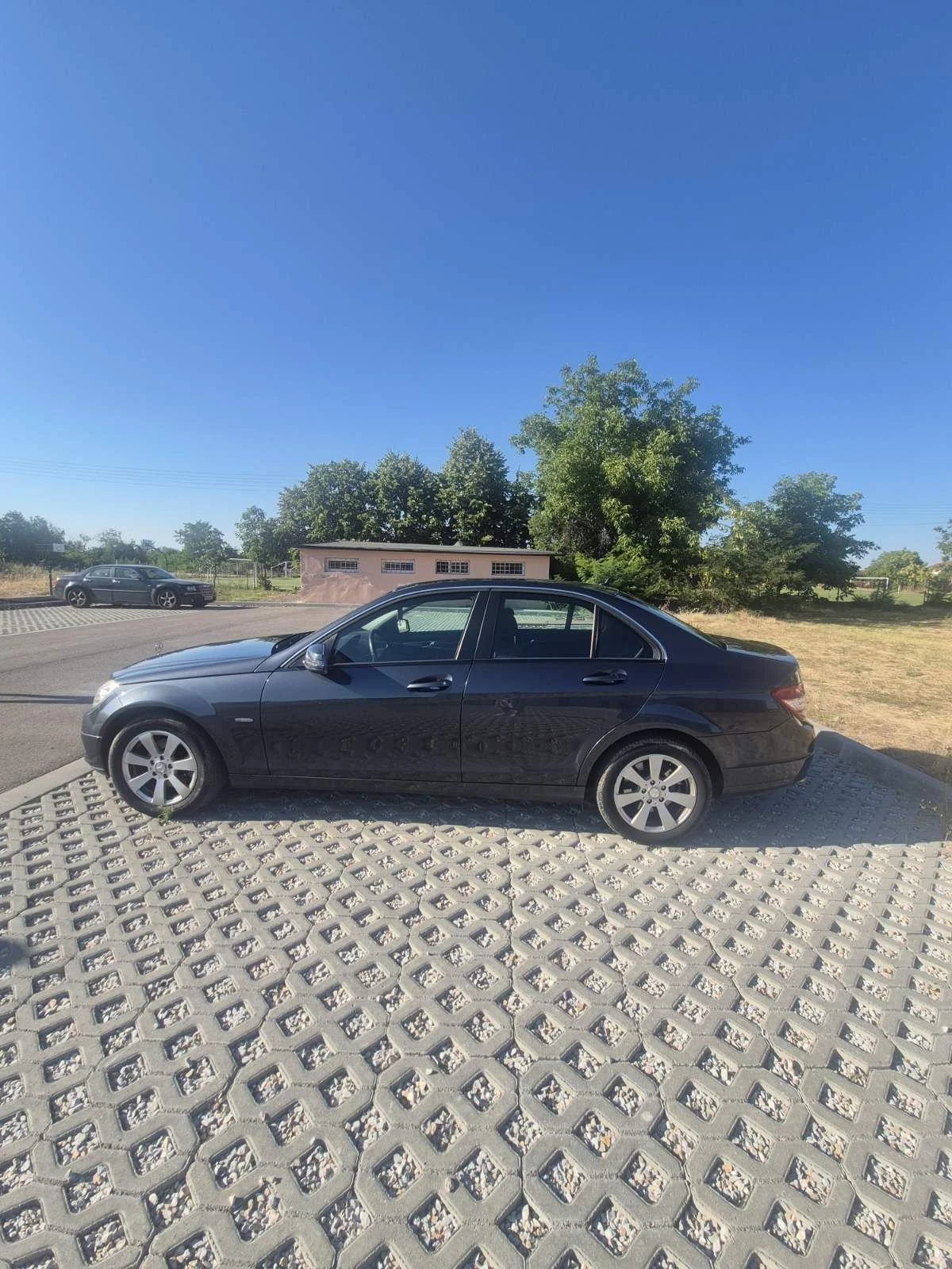 Mercedes-Benz C 220, снимка 3 - Автомобили и джипове - 55694948