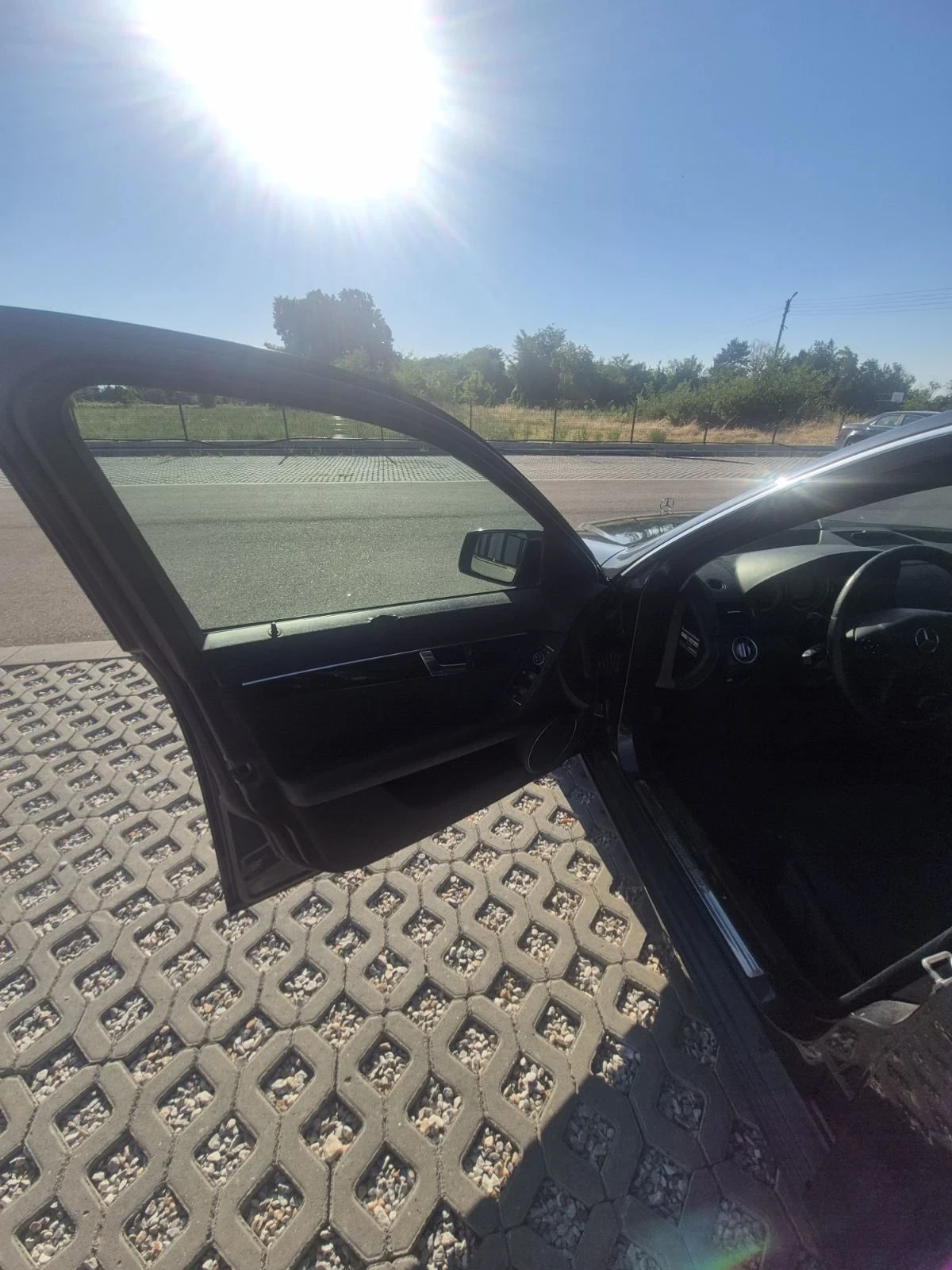 Mercedes-Benz C 220, снимка 9 - Автомобили и джипове - 55694948