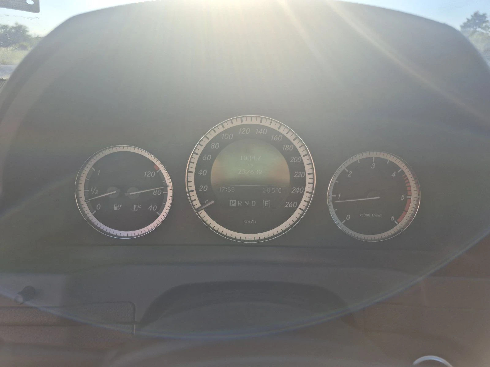 Mercedes-Benz C 220, снимка 11 - Автомобили и джипове - 55694948