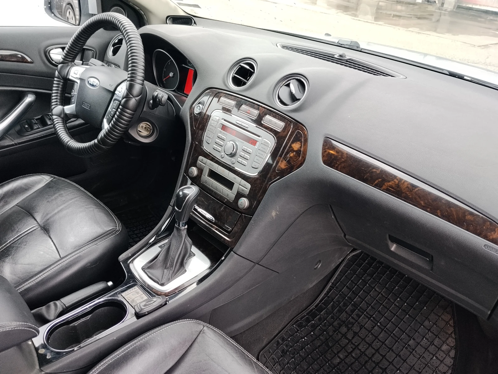 Ford Mondeo 2.0 TDCI, снимка 10 - Автомобили и джипове - 56274984