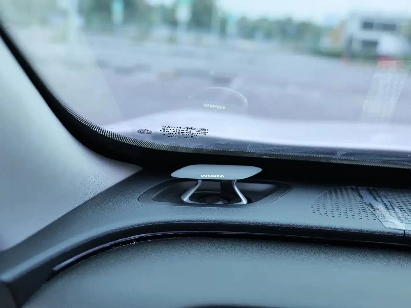 Xpeng P7, снимка 12 - Автомобили и джипове - 56689970
