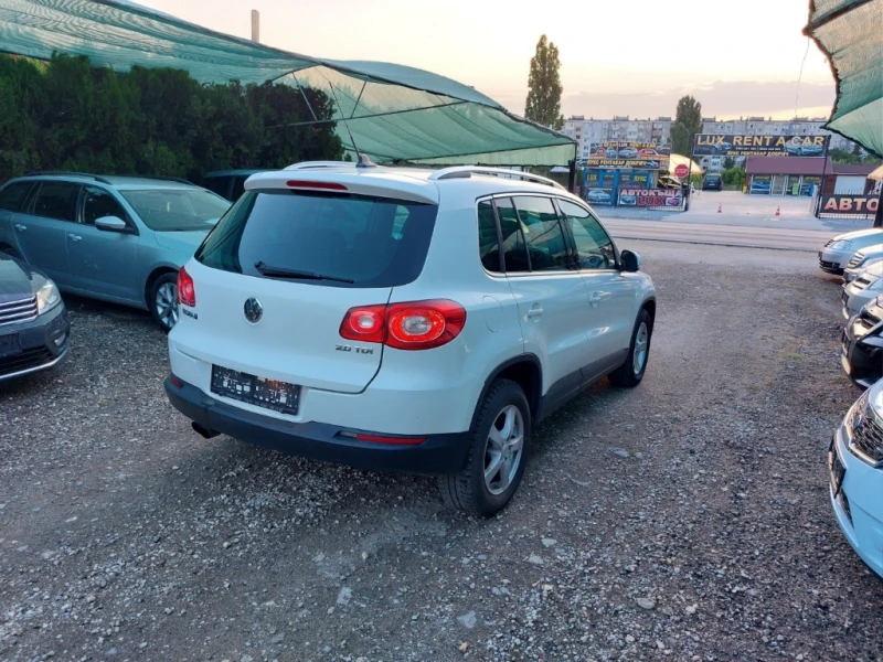 VW Tiguan, снимка 5 - Автомобили и джипове - 46988056