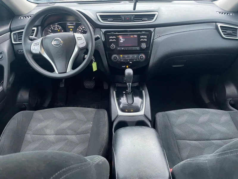 Nissan Rogue 2.5i, снимка 11 - Автомобили и джипове - 46997978