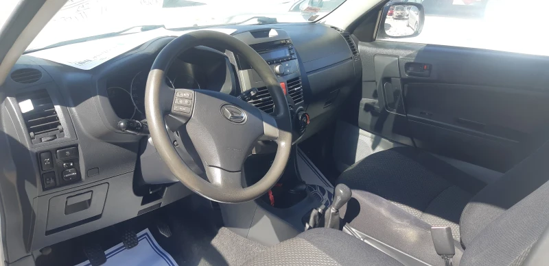 Daihatsu Terios 1.5 i.ГАЗ, снимка 8 - Автомобили и джипове - 47422655