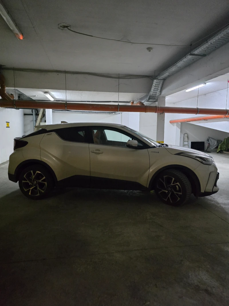 Toyota C-HR, снимка 4 - Автомобили и джипове - 48602617