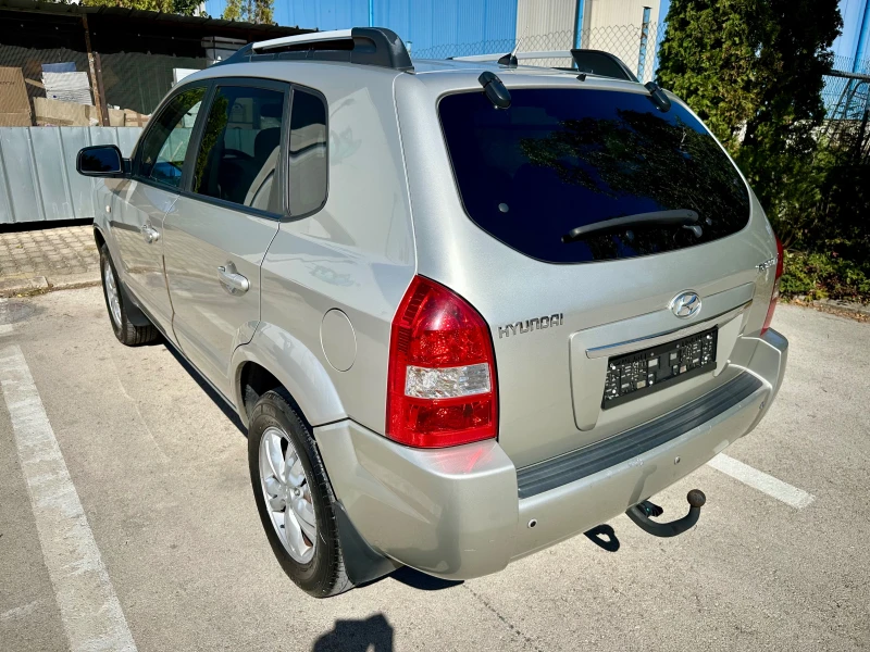 Hyundai Tucson 2.0 I GPL ТЕГЛИЧ, снимка 3 - Автомобили и джипове - 51771885