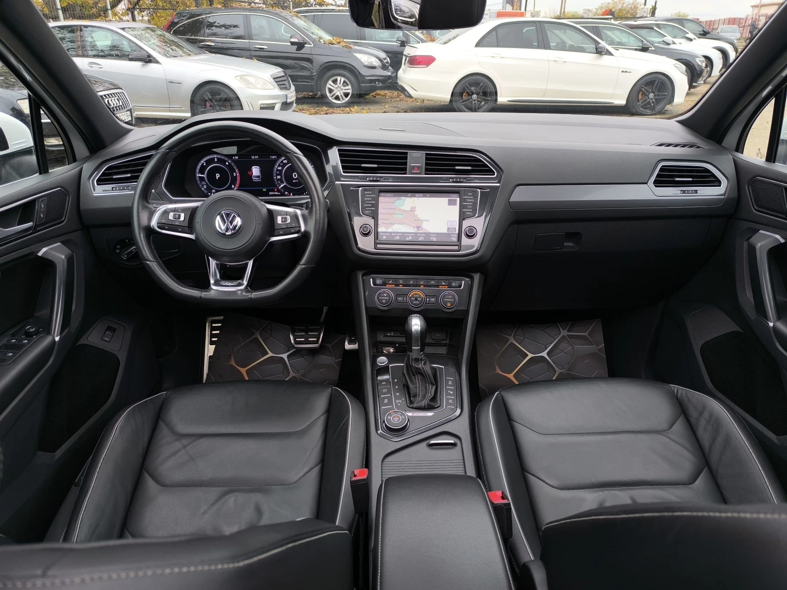 VW Tiguan 2.0TDI R-LINE    FULLMAX | Mobile.bg   7
