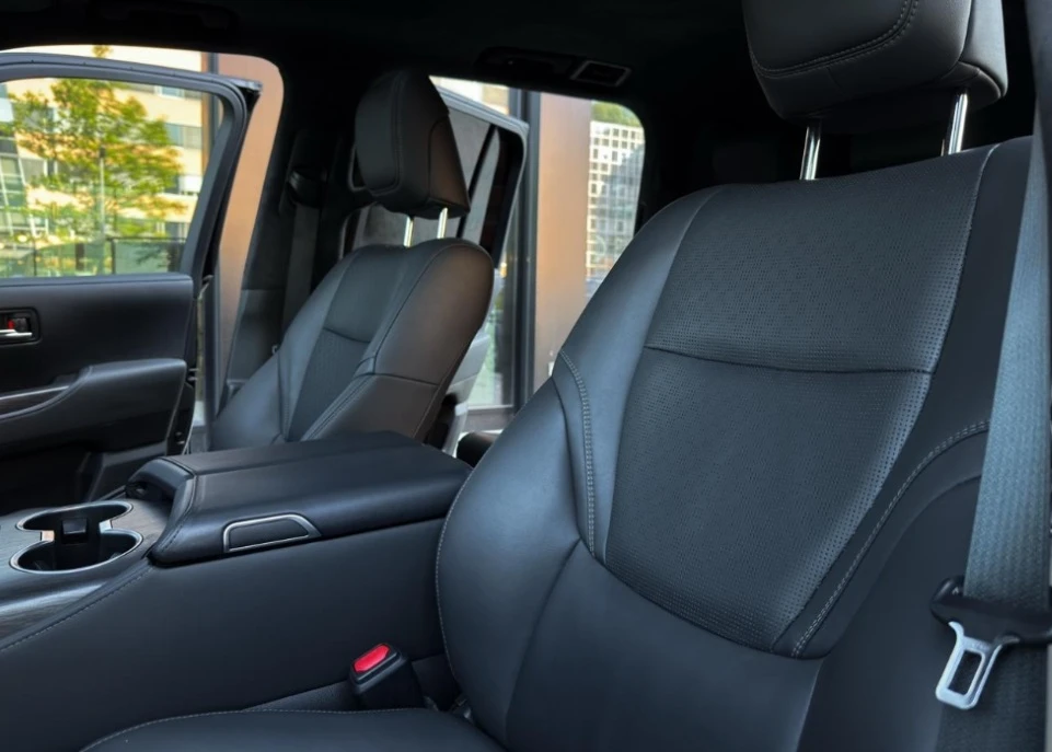 Toyota Land cruiser 300 3.5 V6  | Mobile.bg   8