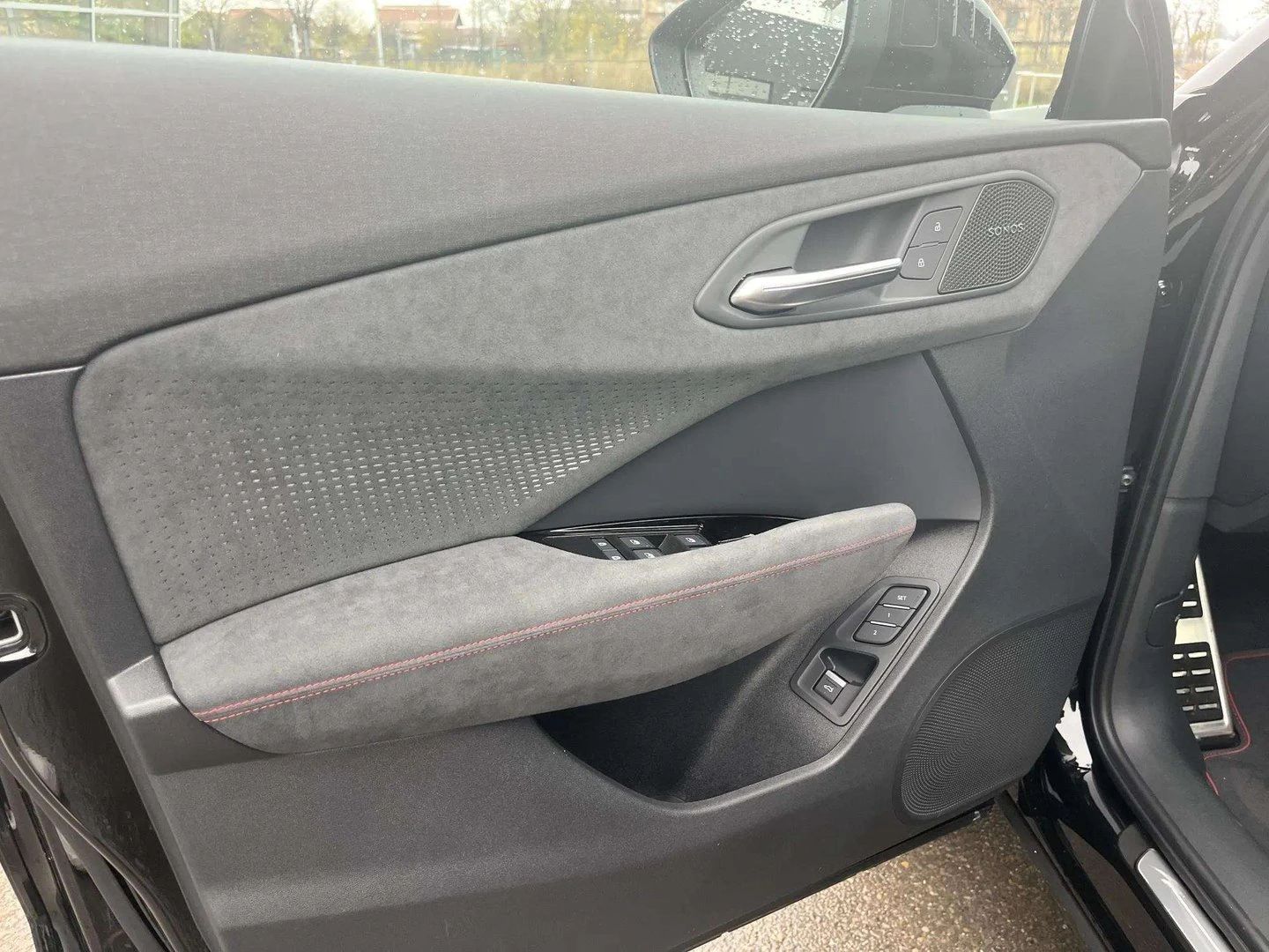 Audi Q3 SUV 195 kW TFSI quattro - изображение 5