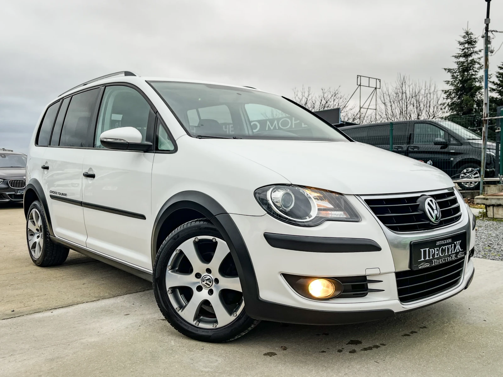 VW Touran 1.9 TDI - CROSS - 6ck. | Mobile.bg   3