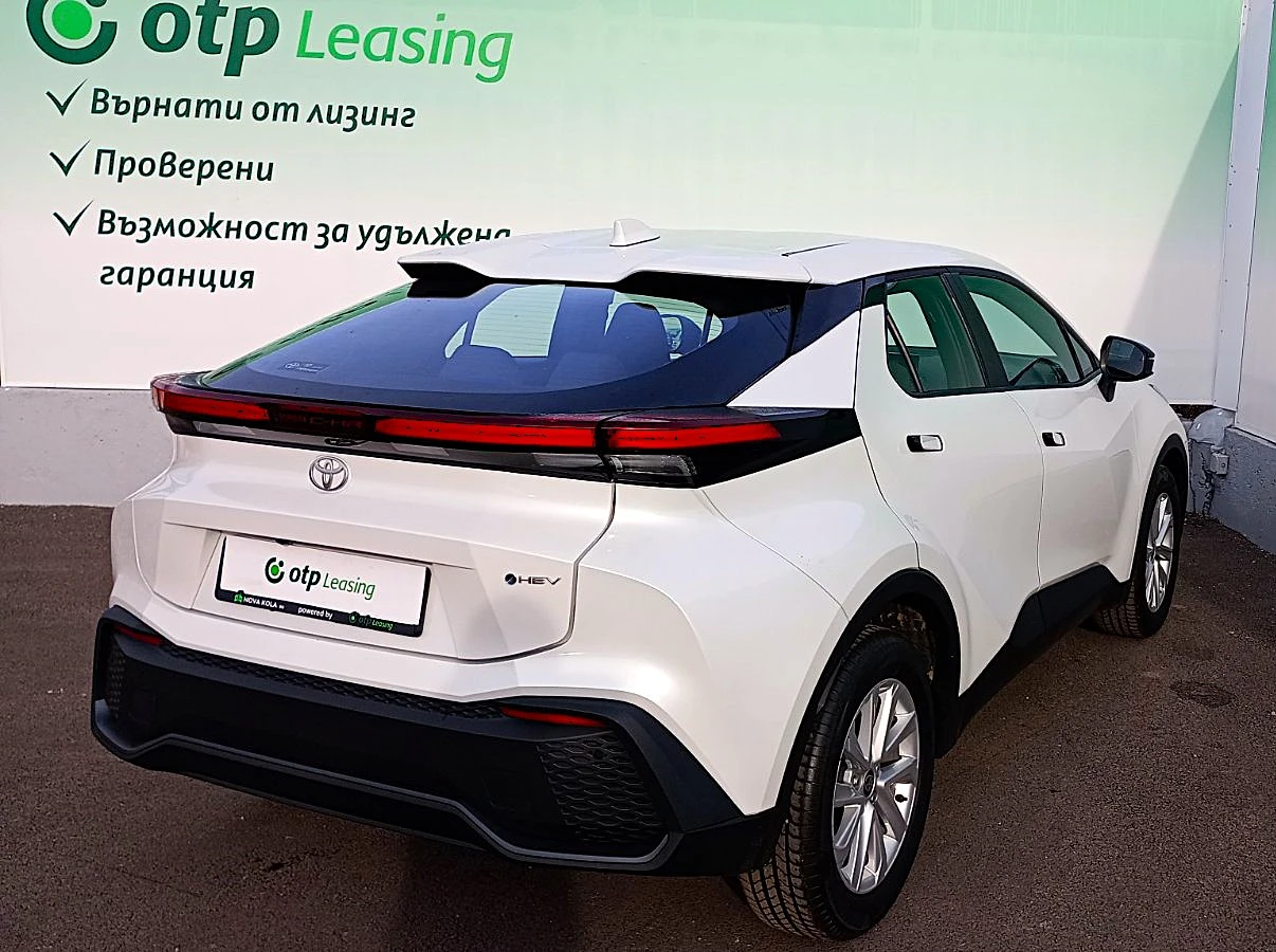 Toyota C-HR Hybrid e-CVT 140 к.с. - изображение 4