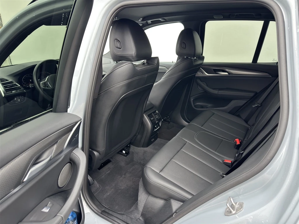 BMW X3 xDrive30i | Mobile.bg � ����������� 10