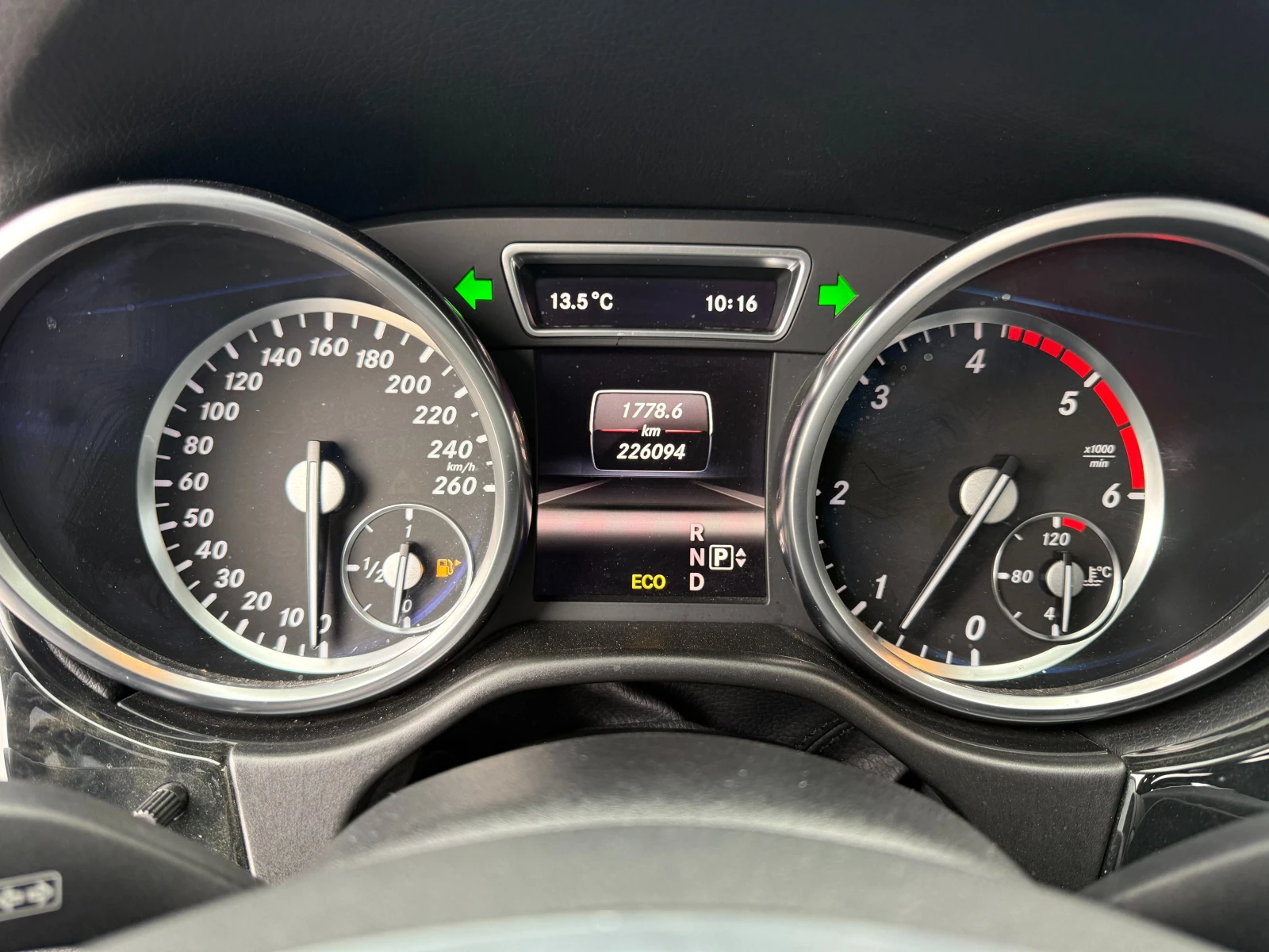 Mercedes-Benz ML 350 Bluetec-ОЧАКВАН ВНОС!, снимка 11 - Автомобили и джипове - 54338322