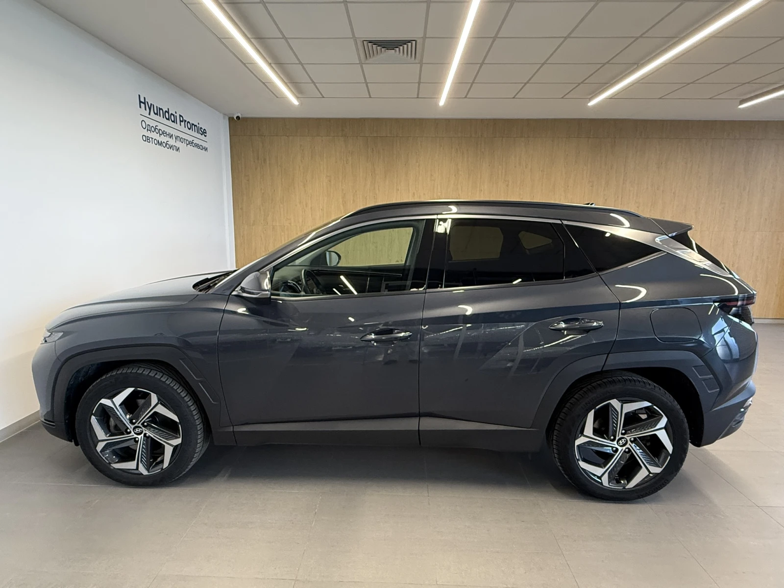 Hyundai Tucson EXCLUSIVE Plug-in Hybrid AWD, снимка 2 - Автомобили и джипове - 54747108