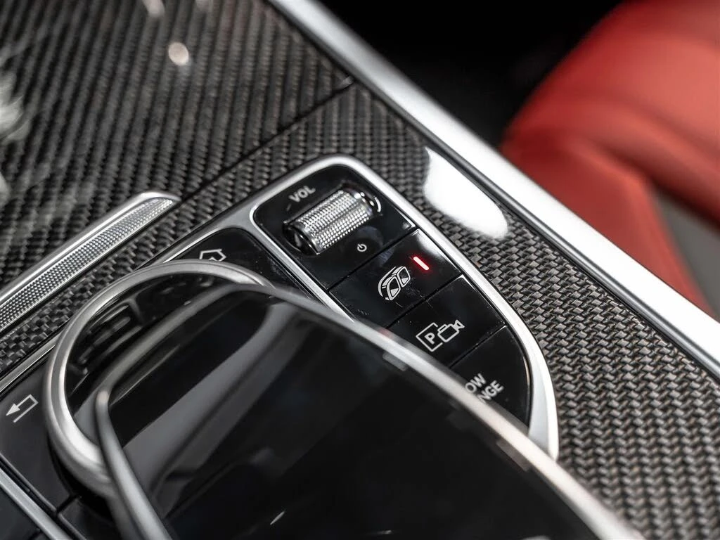 Mercedes-Benz G 63 AMG NIGHT PKG| CARBON| DISTRONIC| 360| BURMESTER| MASS, снимка 15 - Автомобили и джипове - 54876403