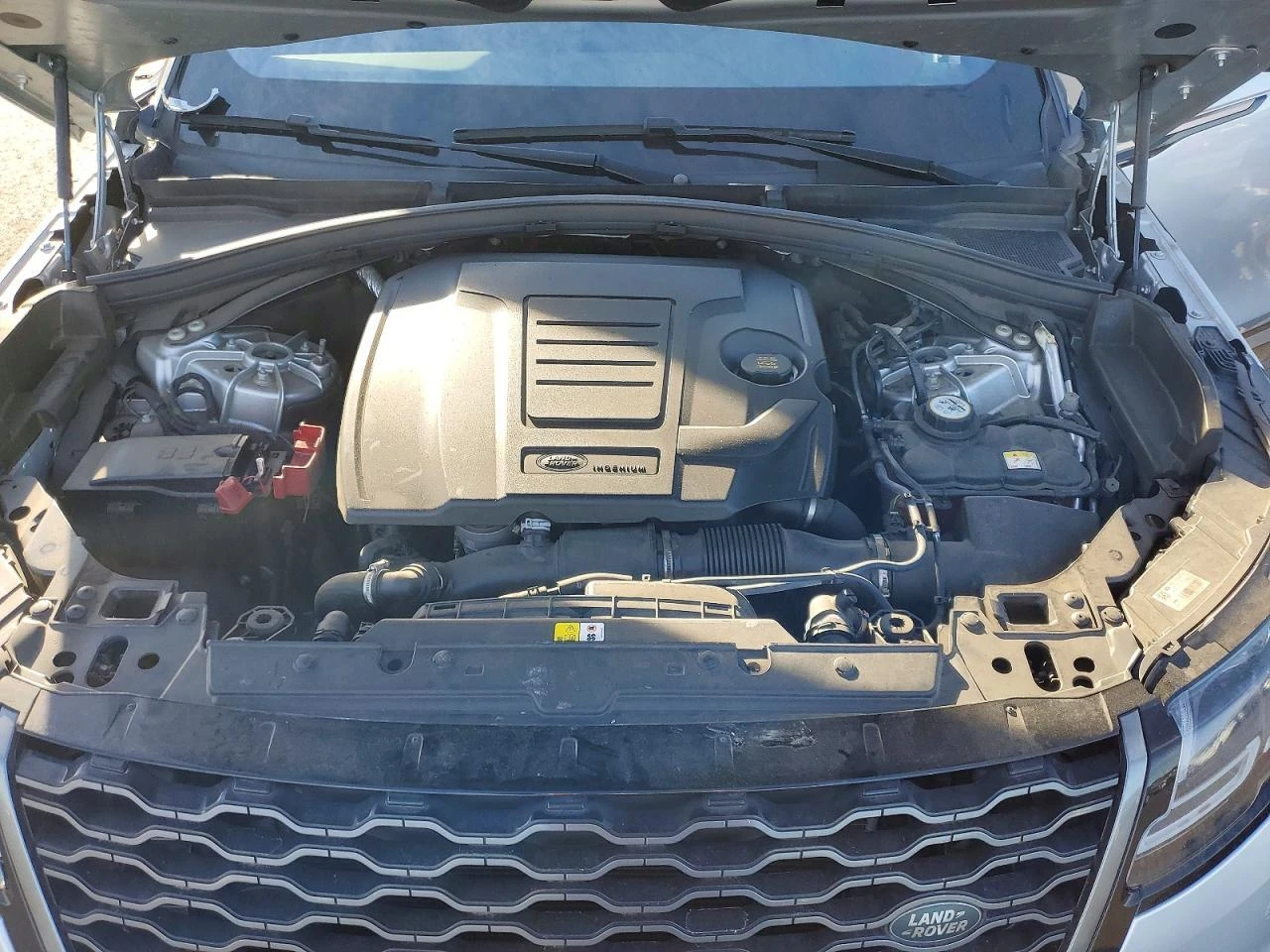 Land Rover Range Rover Velar 2.0 benzine, снимка 5 - Автомобили и джипове - 55130190
