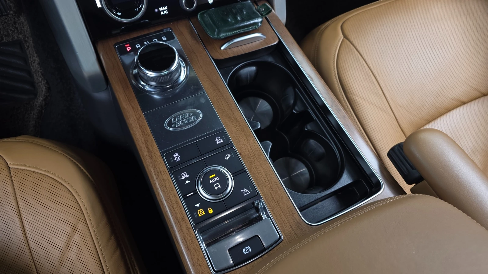 Land Rover Range rover 4.4 * V8* Disel* Pano* Navi* Keyless | Mobile.bg � ����������� 15
