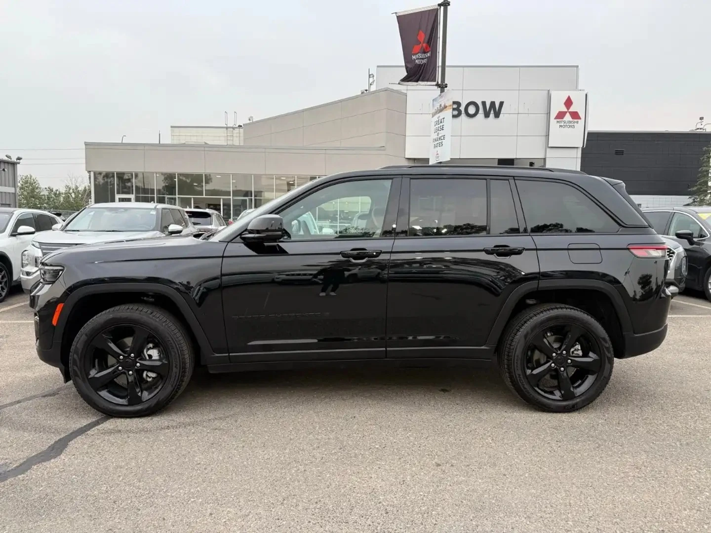 Jeep Grand cherokee Limited ЦЕНА ДО БЪЛГАРИЯ АВТОКРЕДИТ, снимка 7 - Автомобили и джипове - 55437380