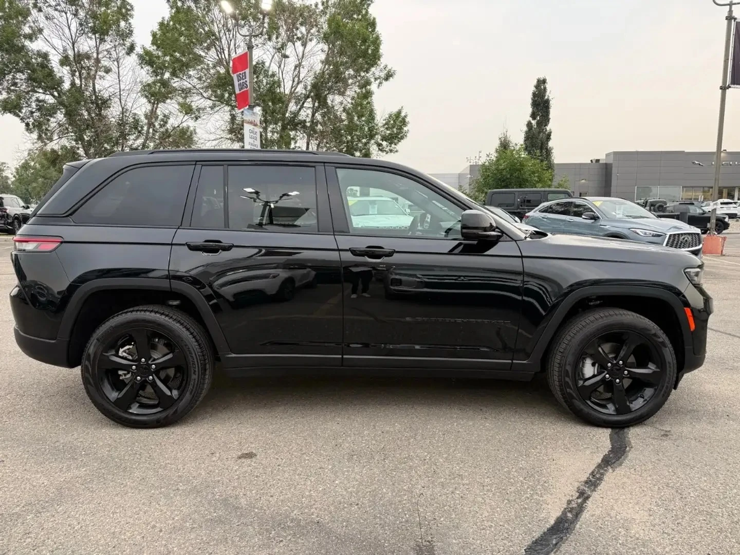 Jeep Grand cherokee Limited ЦЕНА ДО БЪЛГАРИЯ АВТОКРЕДИТ, снимка 4 - Автомобили и джипове - 55437380