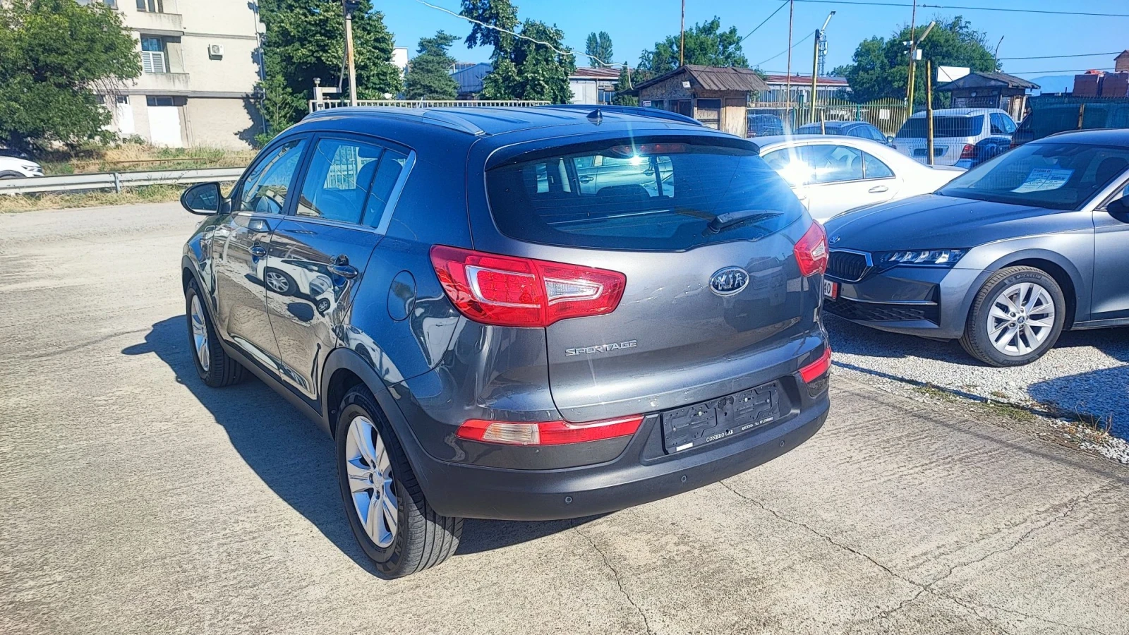 Kia Sportage 1.6, снимка 7 - Автомобили и джипове - 55610924
