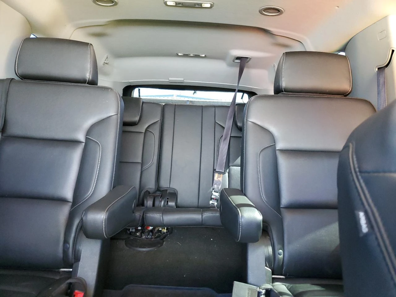 Chevrolet Suburban 5.3l K1500 Lt, снимка 10 - Автомобили и джипове - 55977185