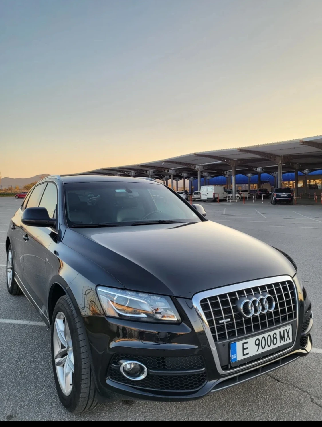Audi Q5 TFSI 2.0 S-LINE